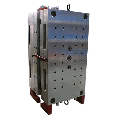 Bottle blank mould