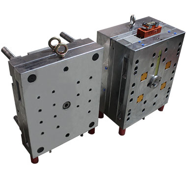 Bottle blank mould